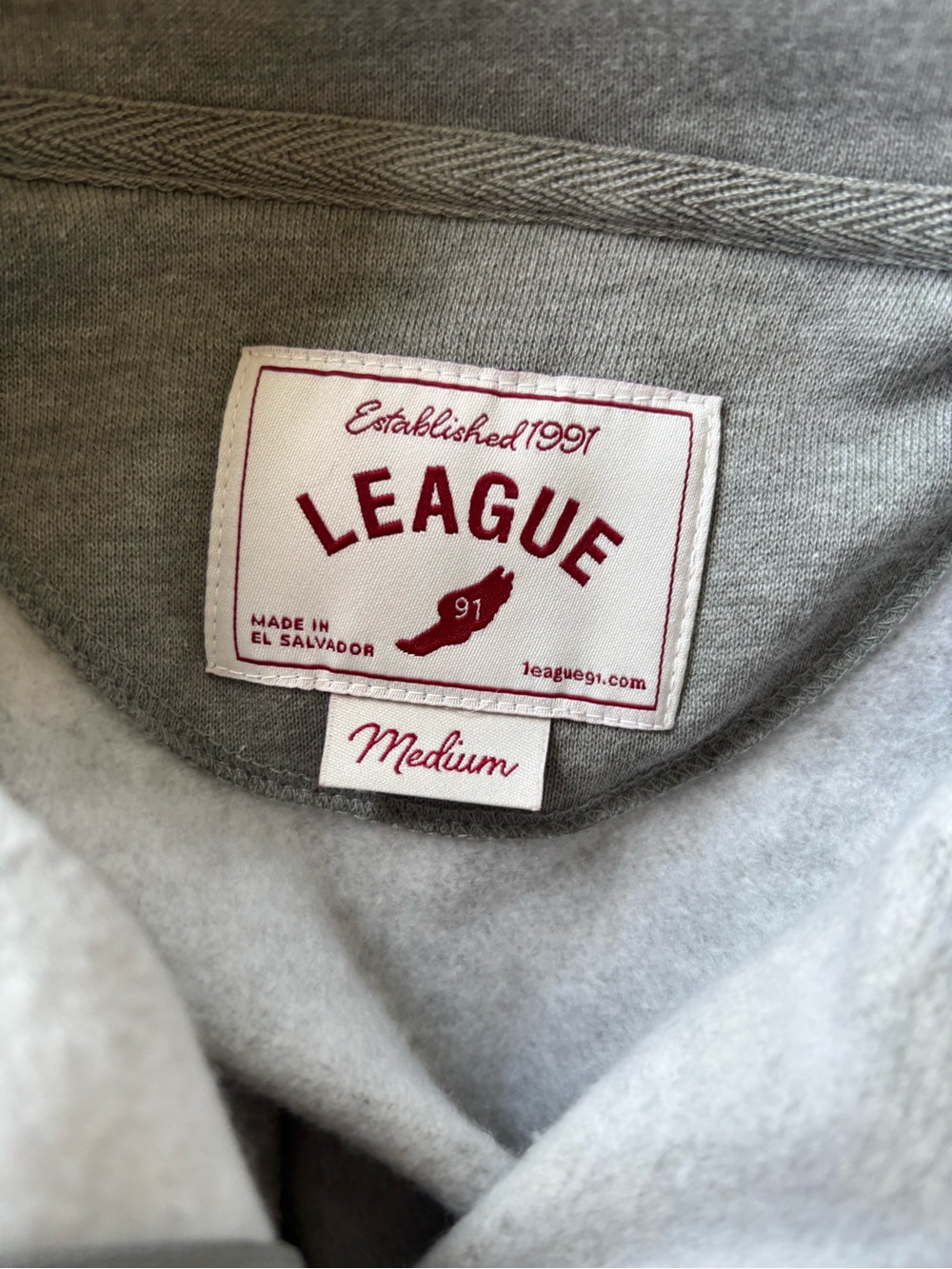 League Gray Quarter-Zip Pullover Sweatshirt - Sheldrick Wildlife Trust - Medium - Picture 7 of 9